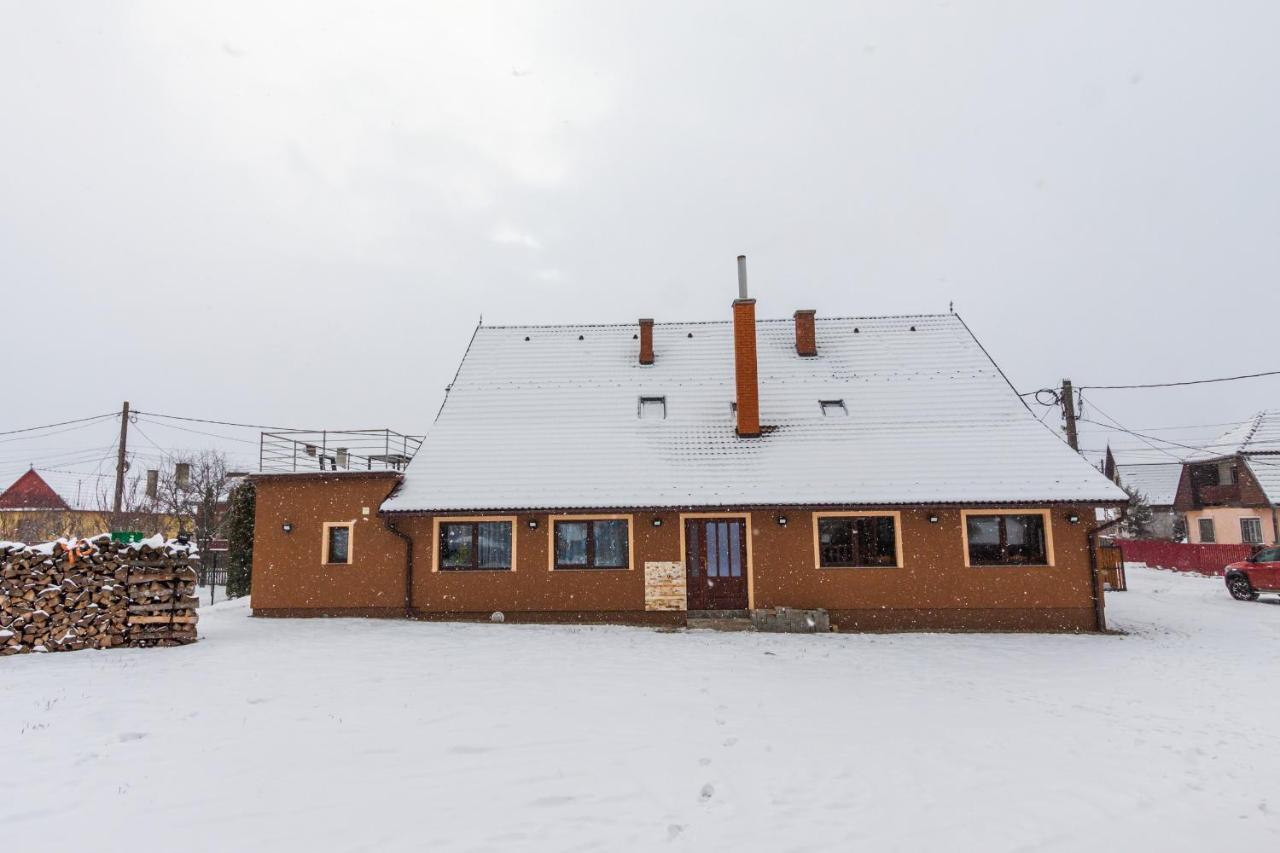 Villa Erőss Kulcsosház Lăzarea Exterior foto