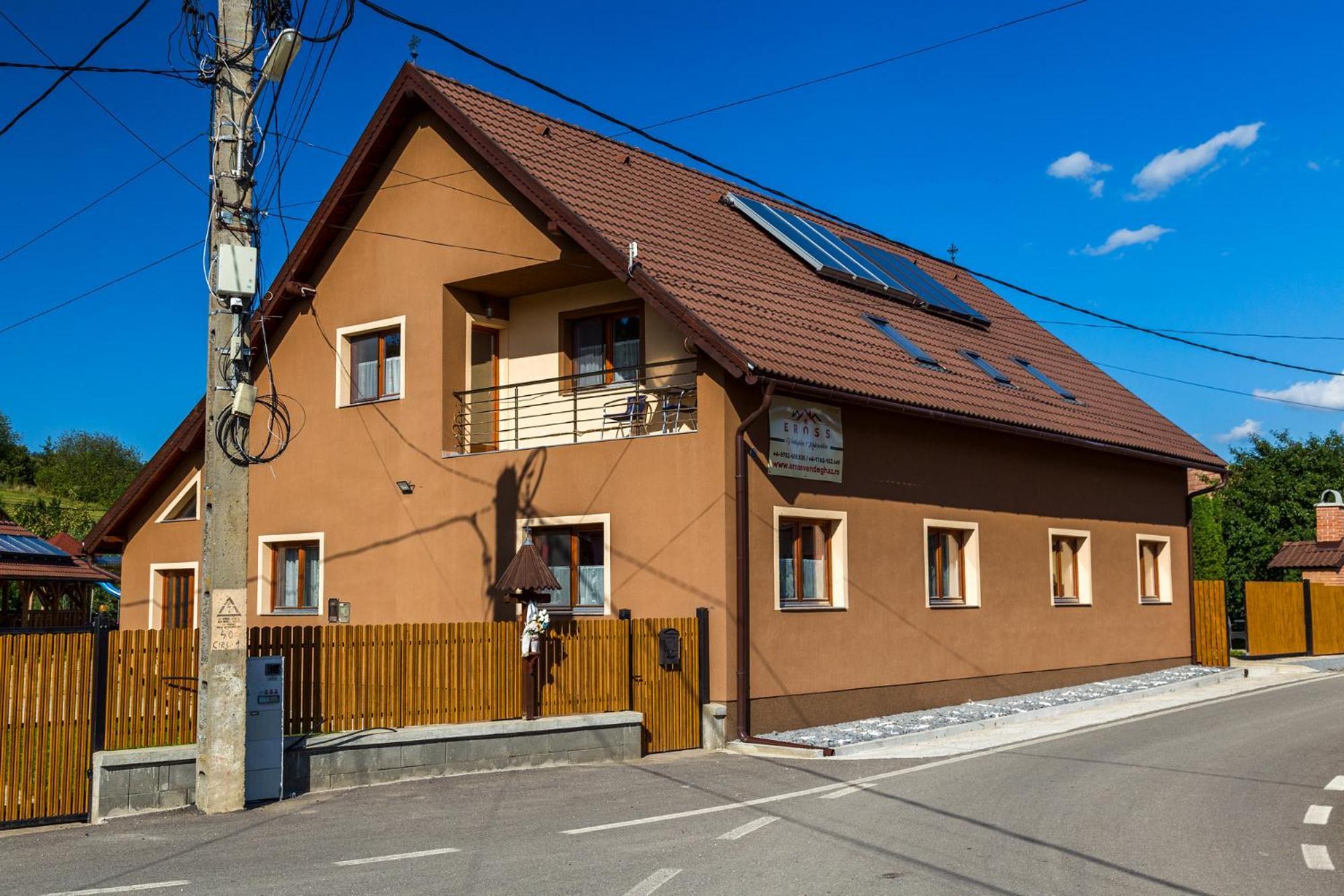 Villa Erőss Kulcsosház Lăzarea Exterior foto