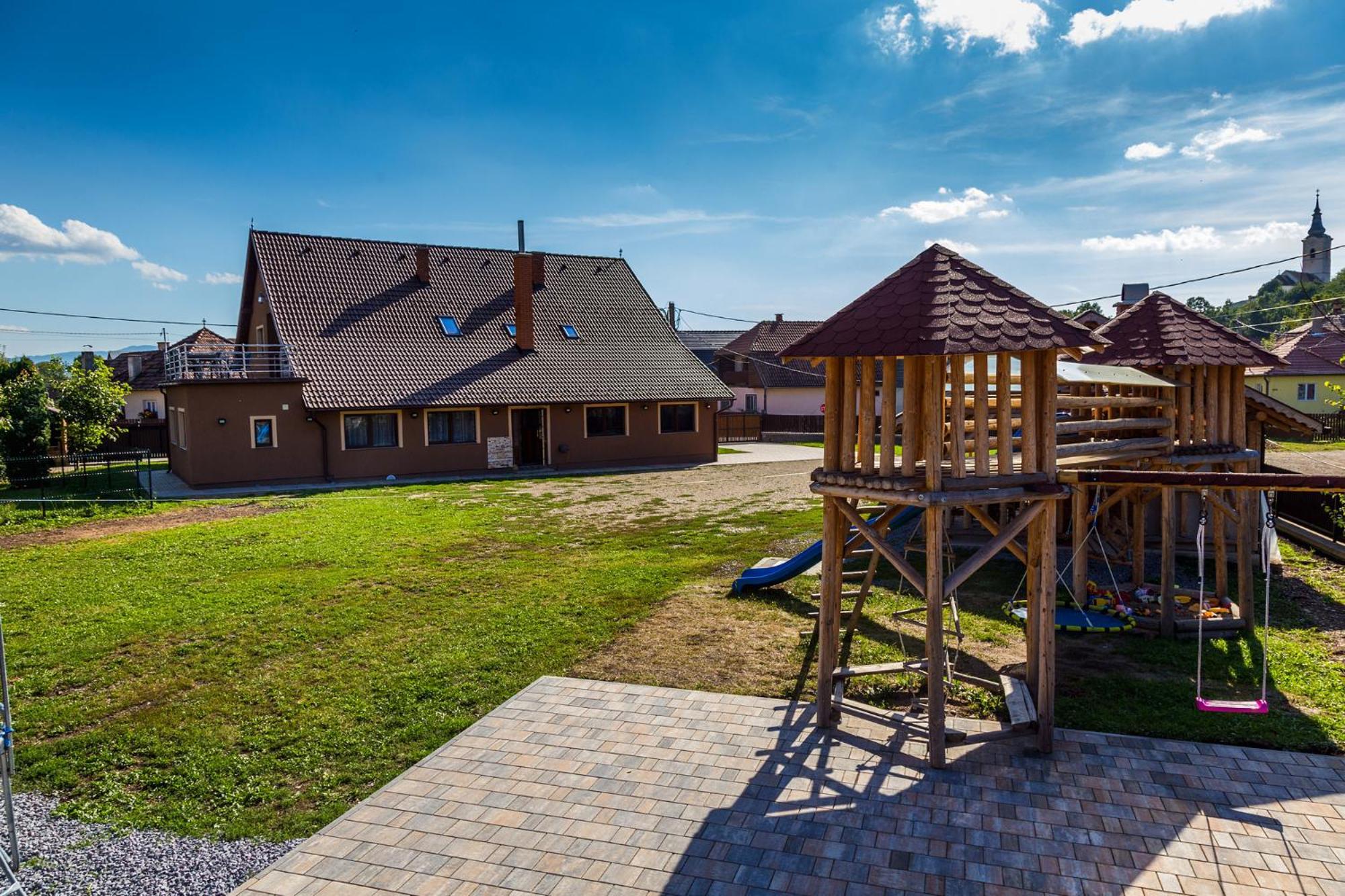 Villa Erőss Kulcsosház Lăzarea Exterior foto